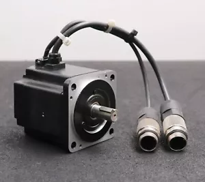 YASKAWA Servo-Motor SGMPH-04AAE41D 400W 200V 2,6A 1,27Nm 3000U/min - Picture 1 of 8