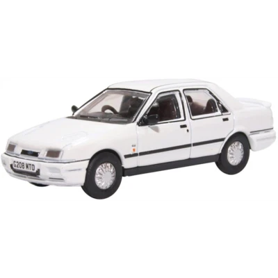 Oxford 76FS005 Ford Sierra Sapphire Bianco 1/76 Scala 00 Gauge Tracciabile 48 - Immagine 1 di 4