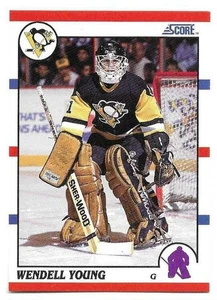 WENDELL YOUNG 1990-91 SCORE ROOKIE CARD QUASI COME NUOVA - Foto 1 di 2