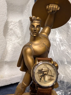 Estatuilla y reloj Hércules parque temático Disney correa de cuero caja original 2948/3000 Foto 1 de 4
