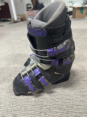 Лыжные ботинки Raichle.  Размер 24,5 Mondo. Черный и фиолетовый.  Хорошее состояние товара. - Изображение 1 из 4