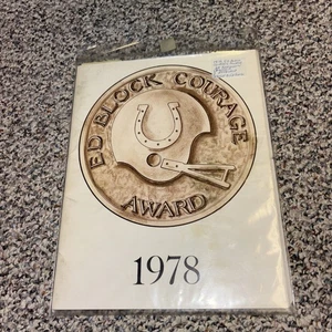 Ed Block Courage Award Program 1978, Baltimore Colts , Block Autographed - Picture 1 of 7