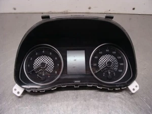 Cuadro de instrumentos Hyundai Elantra SE 94 k millas 19 20 - Imagen 1 de 8