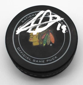 Jonathan Toews Signed Chicago Blackhawks Game Hockey Puck w/Beckett COA BN71149 - Picture 1 of 2