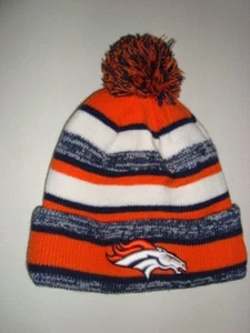 NFL Denver Broncos Team Logo New Era Beanie with Pom Pom, (Orange, Navy, White) - Bild 1 von 3
