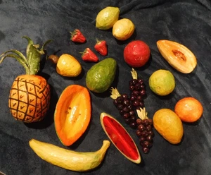 PAPER MACHE FRUIT COLLECTION Fruit Home Decor Large Lot Mexican Folk Art - Picture 1 of 2