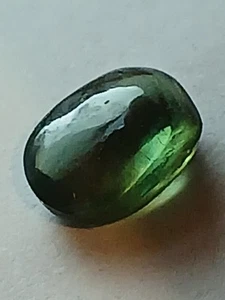 NATURAL AUSTRALIAN UNCUT GREEN SAPPHIRE, SKIN POLLISHED , 2.5ct. - Picture 1 of 16