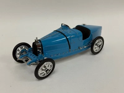 1/18 CMC Bugatti from 1924 Grand Prix Type 35 in Blue  M-063  ABG066 - Image 1 of 4