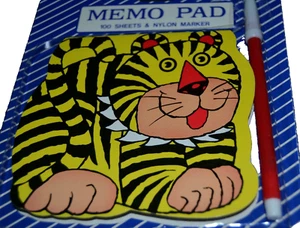 Bloc de notas MEMO con marcador ¡LINDO TIGRE sellado! Nuevo de lote antiguo 100 hojas 5"" x 4,5"" Taiwán vintage - Imagen 1 de 4