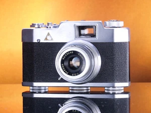 Yamato Tower 55 Vintage 35mm Film Camera w/case - Picture 1 of 7