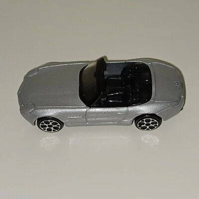 Maisto BMW Z8 Silver Convertible 1:64 Scale Diecast Model Car - Image 1 of 4