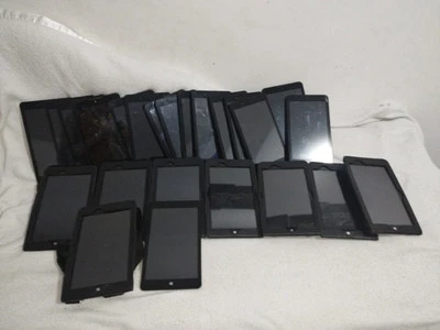 47 x Linx LINX8 8" 32GB Tablets Joblot - Intel,Used with Cases & Charger BUNDLE - Image 1 of 4