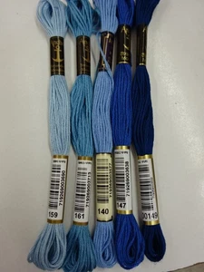 5  Original Anchor Stickgarn/Sticktwist MEZ- BLAU-Töne - 6 Fädig-teilbar - Bild 1 von 2