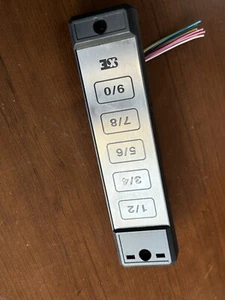 Teclado de control de acceso autónomo Essex Ske-26S - Imagen 1 de 2