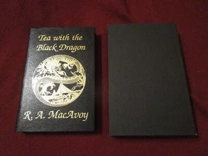 Tea With the Black Dragon by R. A. MacAvoy (1987, HC) SIGNED Anne McCaffrey - Imagen 1 de 3