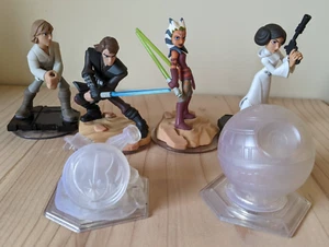 Disney Infinity 3.0 - Lote de 4 figuras de Star Wars más 2 piezas de juego - Imagen 1 de 11