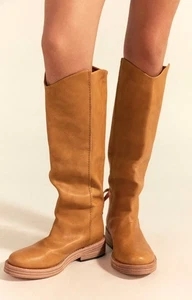 Free People We The Free Bryce Equestrian Tall Boot Tan Sand Leather 39/9 NEW - Picture 1 of 9