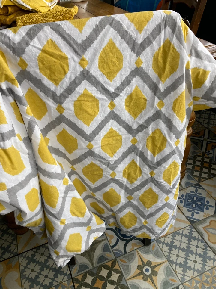 John Lewis Yellow & Grey Pattern Fabric Double Duvet Set with Pillow Cases - Image 1 of 4