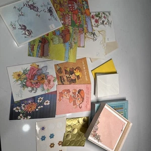 Set cancelleria attuale vintage varietà di biglietti appunti carta biglietti di auguri adesivi - Foto 1 di 12