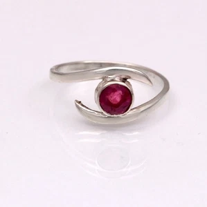925 Sterling Silver Round Ruby Ring Engagement Women Jewelry - Picture 1 of 3