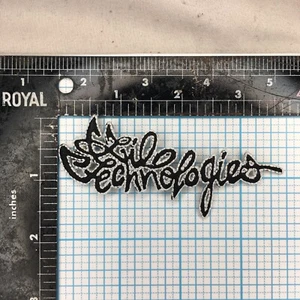 VINTAGE LIB TECH SNOWBOARDS ADVERTISING BLACK WHITE 3.75" IRON ON CLOTH PATCH - Picture 1 of 2