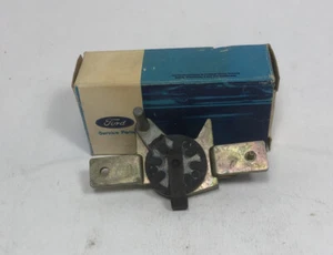 NOS 71 72 Ford Mercury Temperature Regulator Valve D1AZ-18502-A - Picture 1 of 3