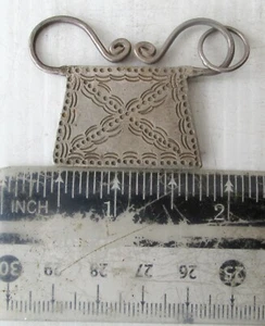 POSITIVE ENERGY! Vintage Hmong Hill Tribe Silver Spirit Lock Amulet - Picture 1 of 1
