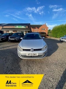 Volkswagen Golf SE TDI BLUEMOTION TECHNOLOGY DSG-AUTOMATIC-FULL SERVICE HISTORY- - Picture 1 of 17