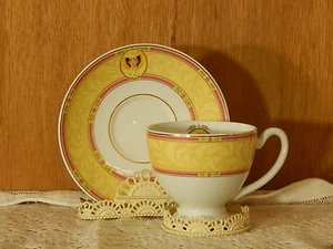 Tazza e piattino Avon Honor Society 2005 - Foto 1 di 5