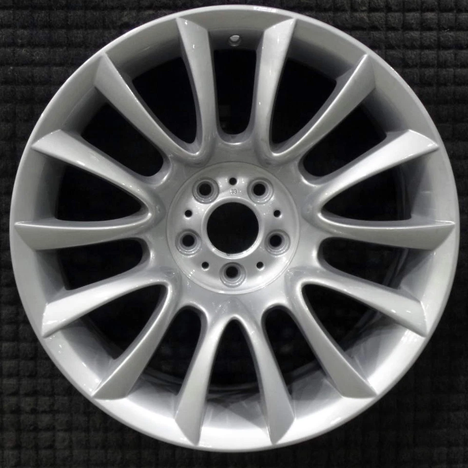 Rueda BMW 745i All Silver 20 pulgadas OEM 2000 a 2009 Foto 1 de 1