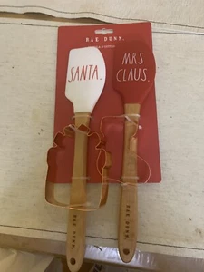 Rae Dunn Weihnachten "Santa & Mrs. Claus" Spatel & Ausstecher Set / NEU Rarität - Bild 1 von 1