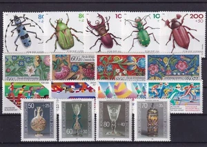 Bundesrepublik MNH ** Lot insects sports flowers glassware - Picture 1 of 1