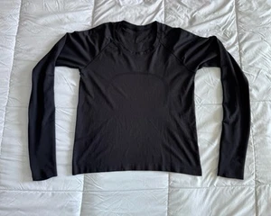 Lululemon Swiftly Tech Cropped Long-Sleeve Shirt 2.0 Size 8 Black Thumbholes - Picture 1 of 9