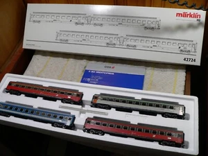 Märklin H0 42724 Express Paris-Budapest 4 Schnellzugwagen der SNCF/ÖBB/MAV Set - Picture 1 of 1