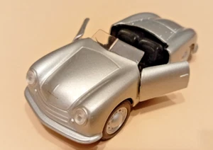 Maisto 1:34 Macchinina Automobilina Porsche No.1 Typ 356 Roadster 1948 - Foto 1 di 4