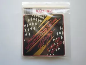 Ventilador Waver Ventana Oficial NASCAR A Bordo Día de la Carrera Vinilo 1999 Nuevo de Lote Antiguo Winston Cup - Imagen 1 de 1
