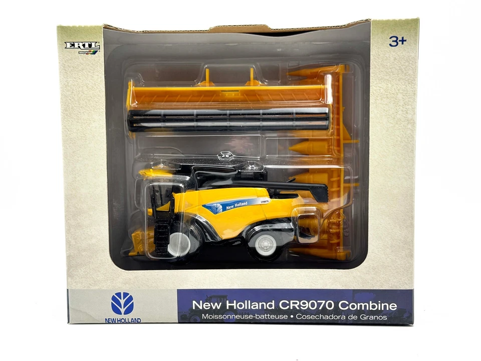 1/64th New Holland CR9070 Combine - Image 1 of 1