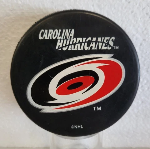NHL HOCKEY CAROLINA HURRICANES OFFICIAL TEAM LOGO PUCK GREAT COLLECTIBLE Cover