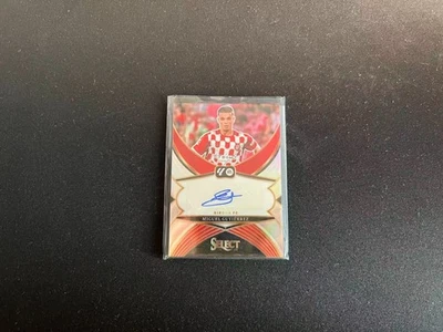 2024-25 Panini Select La Liga Soccer Signature Silver #10 Miguel Gutierrez - Image 1 of 2