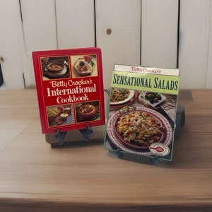 Betty Crocker's International Cookbook 1980 Erstausgabe Hardcover & Salate - Bild 1 von 13