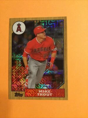 Mike Trout 2017 Topps Silver Pack Chrome Refractor Angels - Image 1 of 2