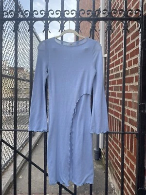 Top ajustado de lechuga ajustado alto bajo manga larga azul bebé hecho en EE. UU. años 90 Foto 1 de 4