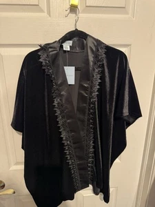 NWT Orchid Row Black Velvet Lined Capelet Cape Formal Evening Wrap Adult OSFM - Picture 1 of 24