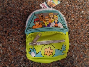 Scooby Doo Máquina Misteriosa Micro Mochila Soporte AirPod Llavero Clip Llavero - Imagen 1 de 7