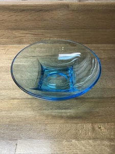 6" Vintage Hazel Atlas Capri Colonial Electric Blue Square Base Glass Bowl MCM - Picture 1 of 4