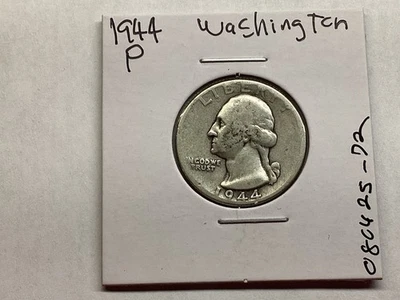 1944 Washington 90% Silver Quarter from Philadelphia Mint E080425 72e - Image 1 of 4