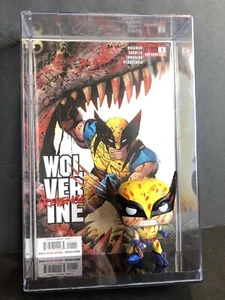Custom bloody Wolverine Funko #1372 w/ Wolverine Revenge #1 comic book backdrop - Picture 1 of 4