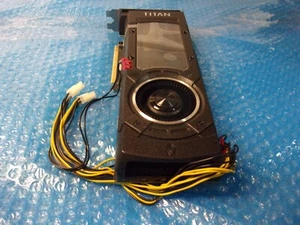 ZOTAC GTX Titan X 12GB 384BIT GDDR5 Maxwell ZT-90401-10BEX - Picture 1 of 8