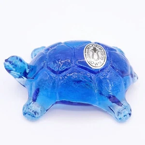 Vtg PILGRIM GLASS Hand Blown Art Blue Glass Turtle Figurine Paperweight - Picture 1 of 8