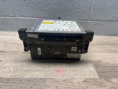 BMW OEM 328 428 550 650I 750I STEREO CD RADIO GPS NAVIGATION RECEIVER HEADUNITE - Image 1 of 4